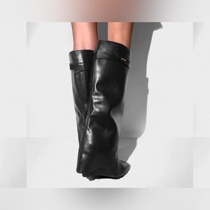 Folded Boots. Pointed Boots, Knee High Boots.